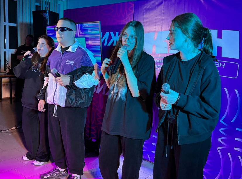 В Бирюче определили лучших импровизаторов на Осеннем чемпионате КВН по конкурсу «разминка»